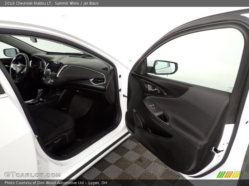 Summit White / Jet Black 2019 Chevrolet Malibu LT