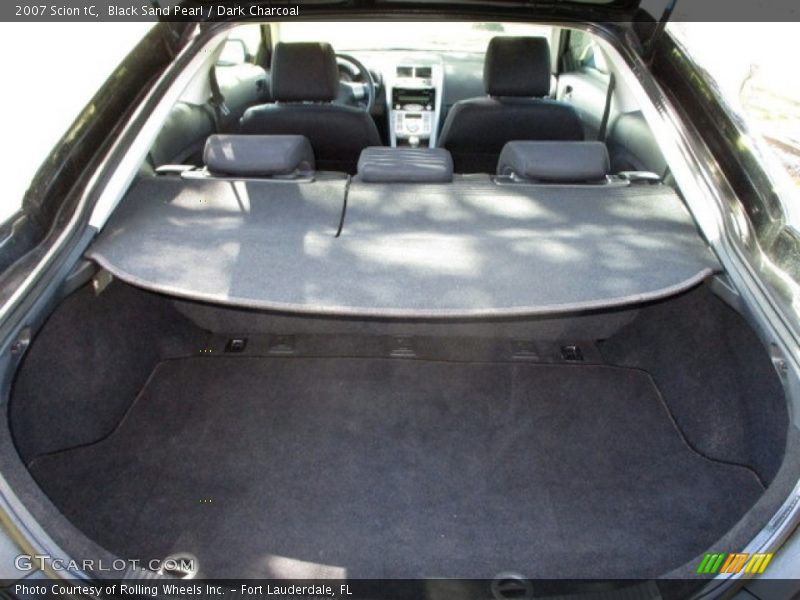  2007 tC  Trunk