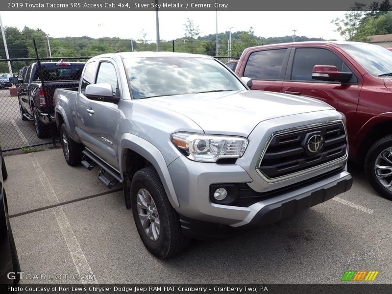 Silver Sky Metallic / Cement Gray 2019 Toyota Tacoma SR5 Access Cab 4x4