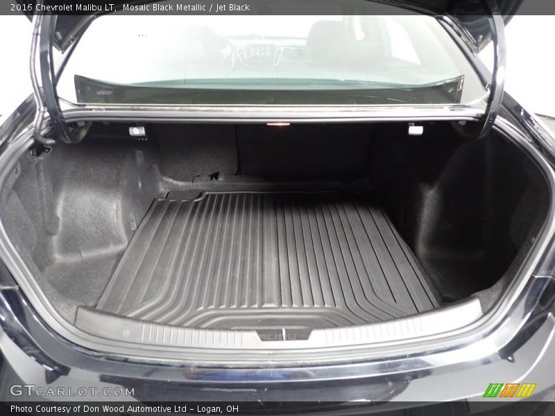 Mosaic Black Metallic / Jet Black 2016 Chevrolet Malibu LT