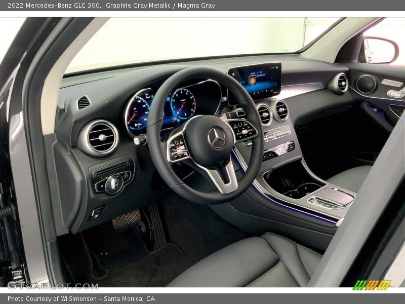Graphite Gray Metallic / Magma Gray 2022 Mercedes-Benz GLC 300