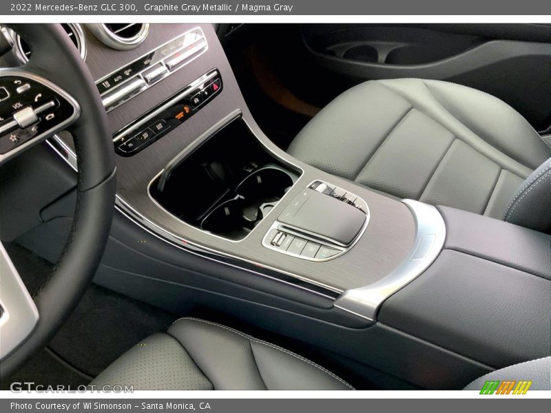 Graphite Gray Metallic / Magma Gray 2022 Mercedes-Benz GLC 300