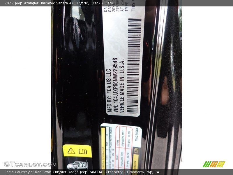 Black / Black 2022 Jeep Wrangler Unlimited Sahara 4XE Hybrid