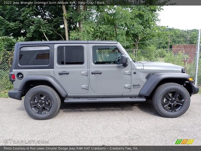 Sting-Gray / Black 2022 Jeep Wrangler Unlimited Sport Altitude 4x4