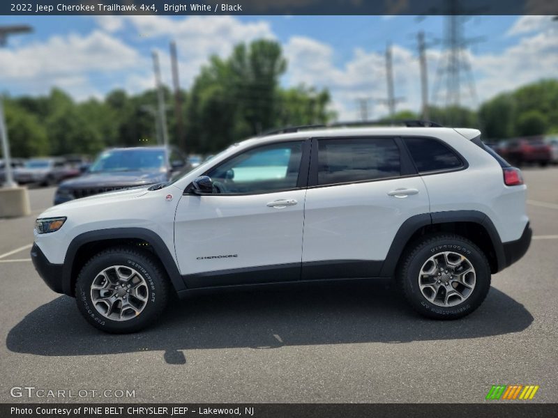 Bright White / Black 2022 Jeep Cherokee Trailhawk 4x4