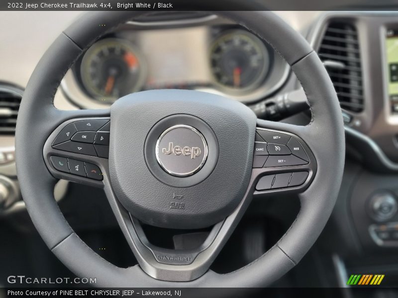 Bright White / Black 2022 Jeep Cherokee Trailhawk 4x4