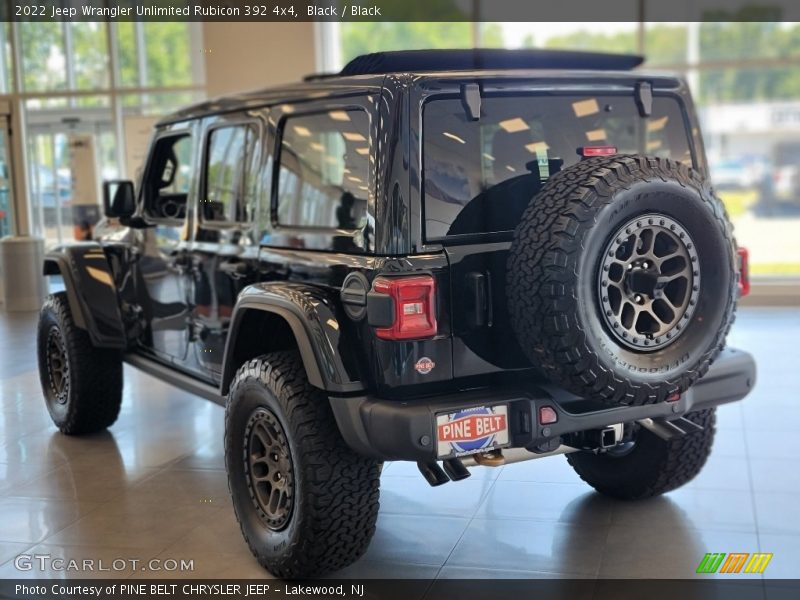 Black / Black 2022 Jeep Wrangler Unlimited Rubicon 392 4x4