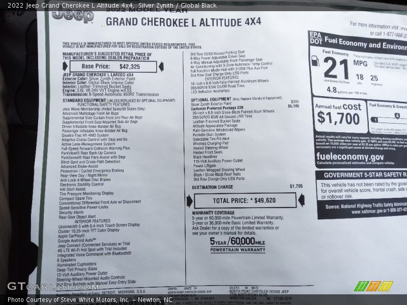 Silver Zynith / Global Black 2022 Jeep Grand Cherokee L Altitude 4x4