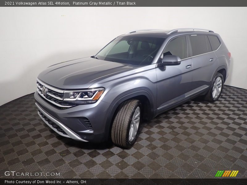 Platinum Gray Metallic / Titan Black 2021 Volkswagen Atlas SEL 4Motion