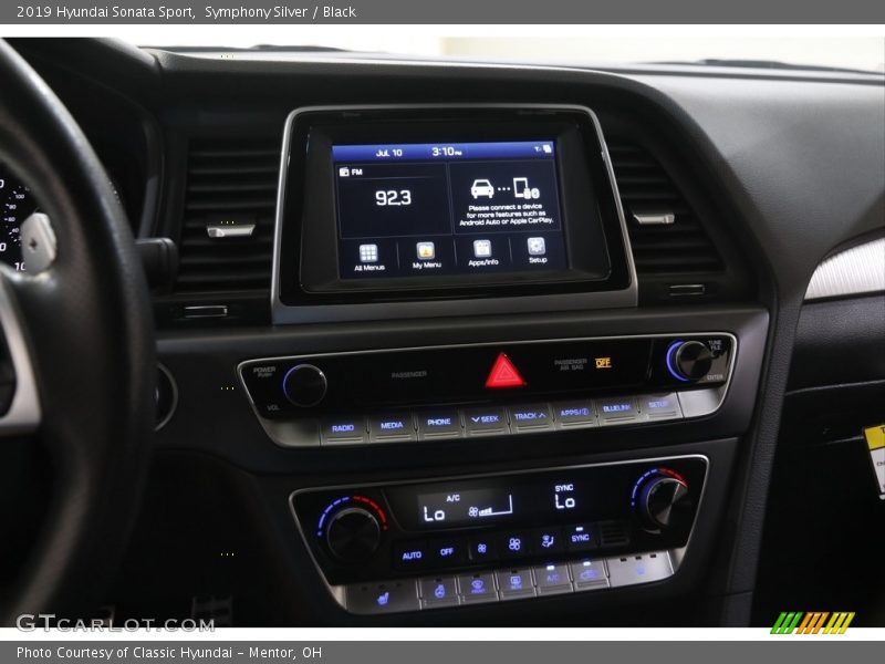 Symphony Silver / Black 2019 Hyundai Sonata Sport