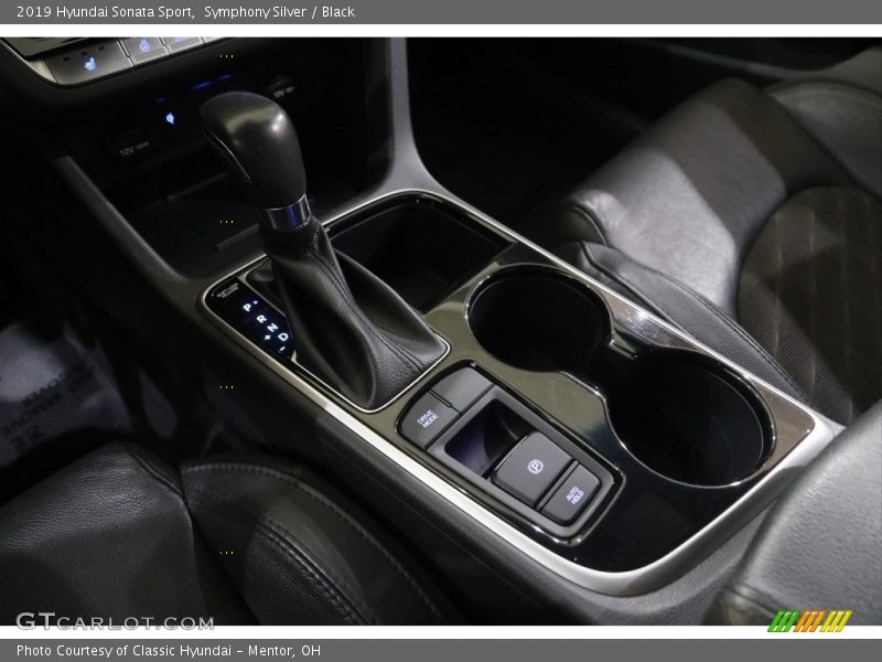 Symphony Silver / Black 2019 Hyundai Sonata Sport