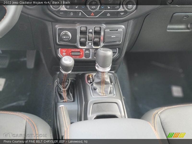 Black / Black 2022 Jeep Gladiator Mojave 4x4