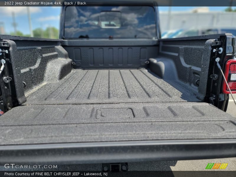 Black / Black 2022 Jeep Gladiator Mojave 4x4