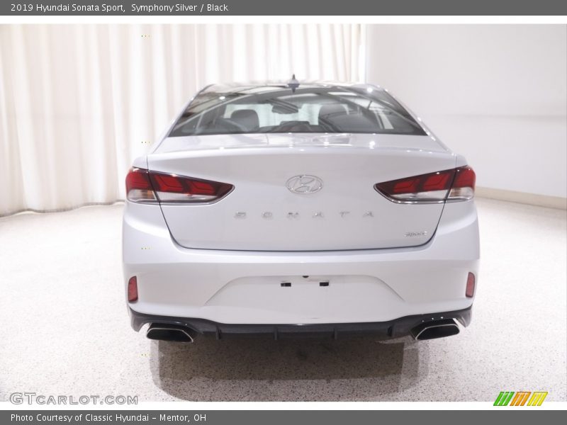 Symphony Silver / Black 2019 Hyundai Sonata Sport