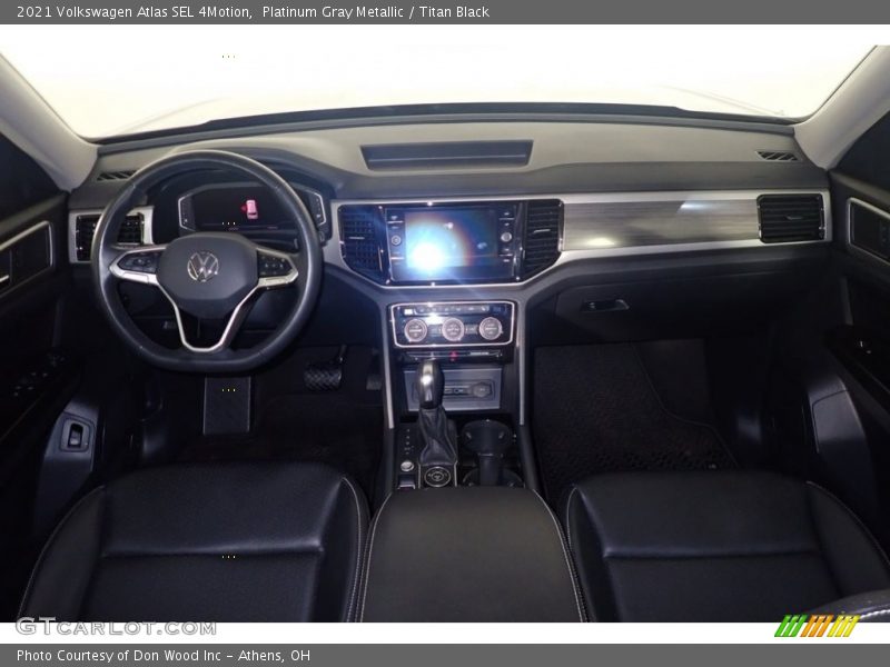 Platinum Gray Metallic / Titan Black 2021 Volkswagen Atlas SEL 4Motion