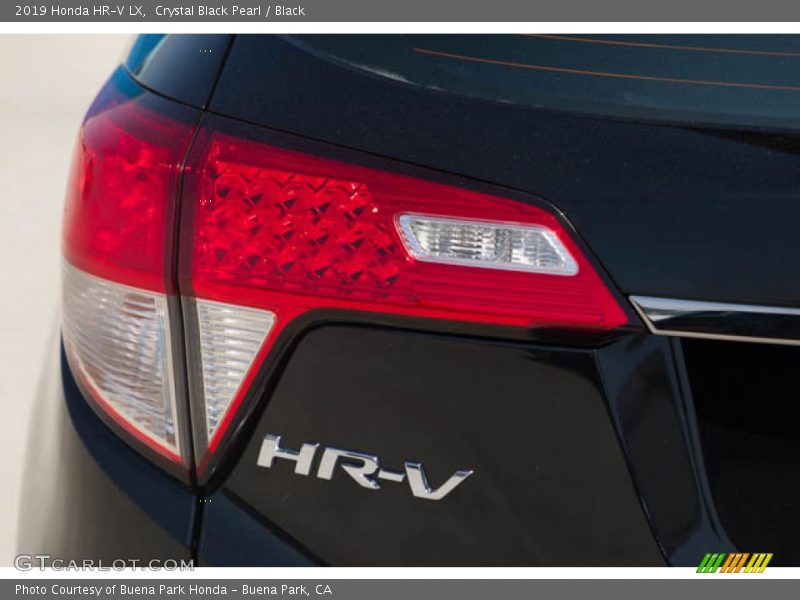Crystal Black Pearl / Black 2019 Honda HR-V LX