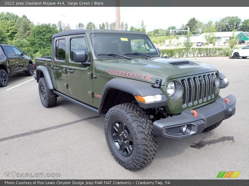 Front 3/4 View of 2022 Gladiator Mojave 4x4