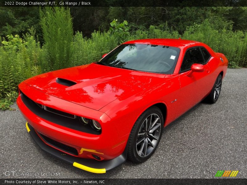 Go Mango / Black 2022 Dodge Challenger R/T