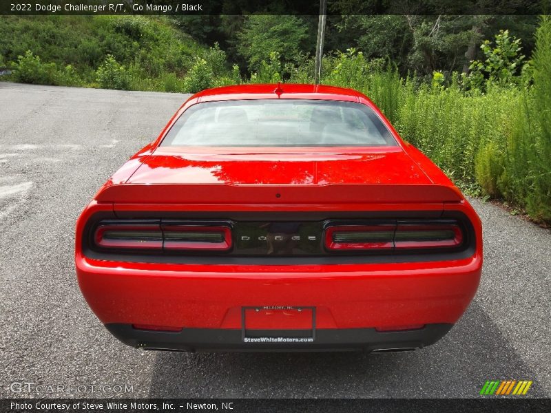 Go Mango / Black 2022 Dodge Challenger R/T