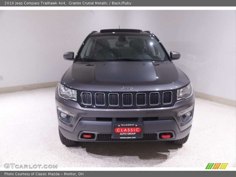Granite Crystal Metallic / Black/Ruby 2019 Jeep Compass Trailhawk 4x4