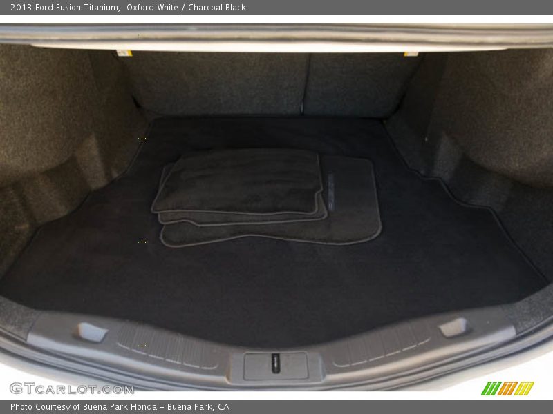 Oxford White / Charcoal Black 2013 Ford Fusion Titanium