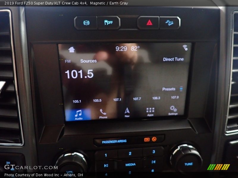 Magnetic / Earth Gray 2019 Ford F250 Super Duty XLT Crew Cab 4x4
