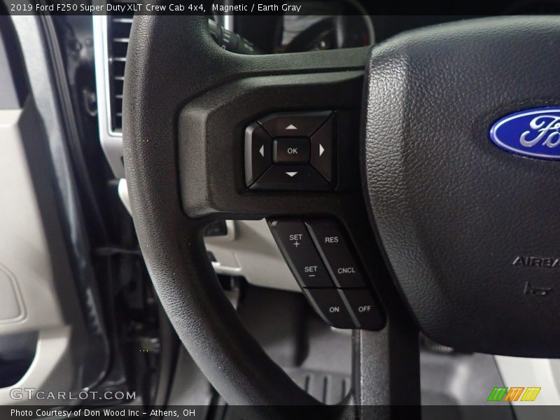 Magnetic / Earth Gray 2019 Ford F250 Super Duty XLT Crew Cab 4x4
