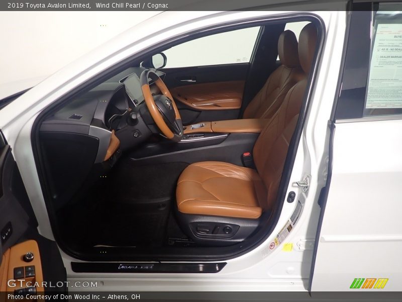 Front Seat of 2019 Avalon Limited
