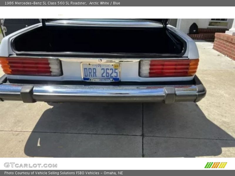 Arctic White / Blue 1986 Mercedes-Benz SL Class 560 SL Roadster