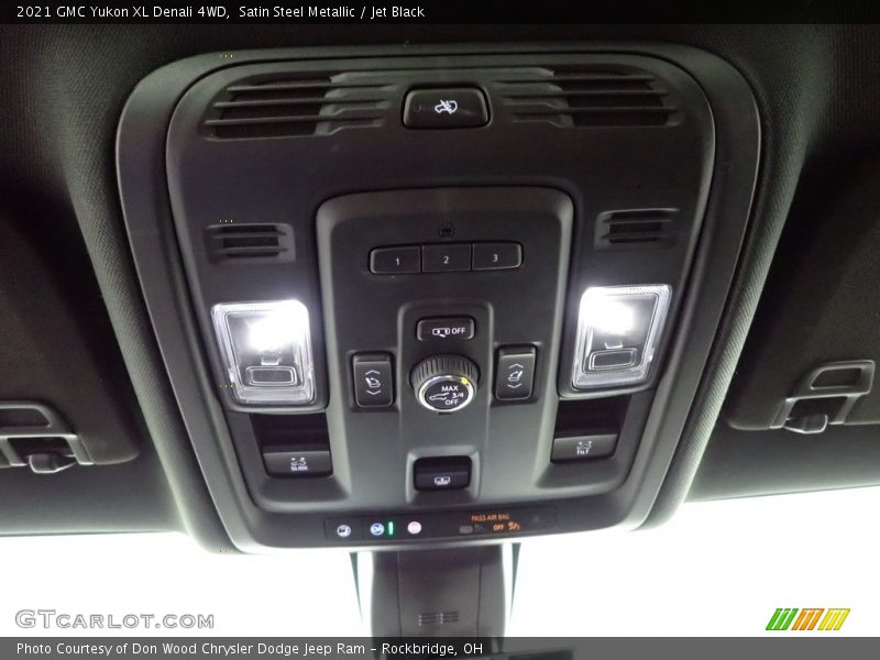 Satin Steel Metallic / Jet Black 2021 GMC Yukon XL Denali 4WD