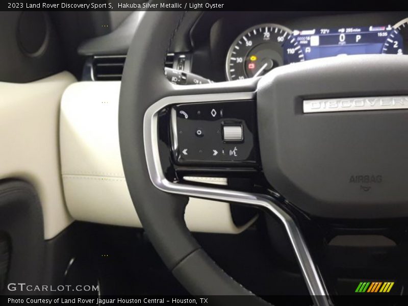Hakuba Silver Metallic / Light Oyster 2023 Land Rover Discovery Sport S