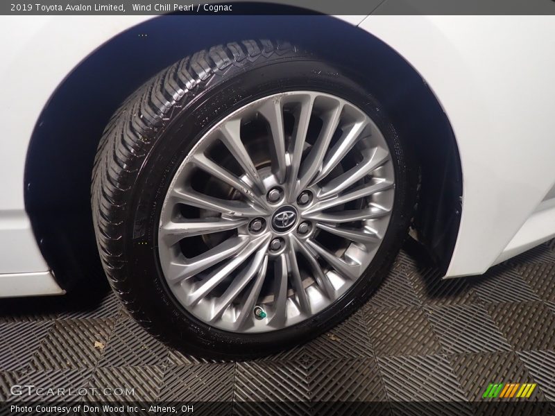  2019 Avalon Limited Wheel