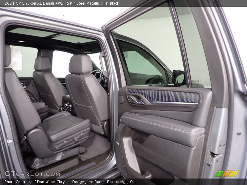 Satin Steel Metallic / Jet Black 2021 GMC Yukon XL Denali 4WD