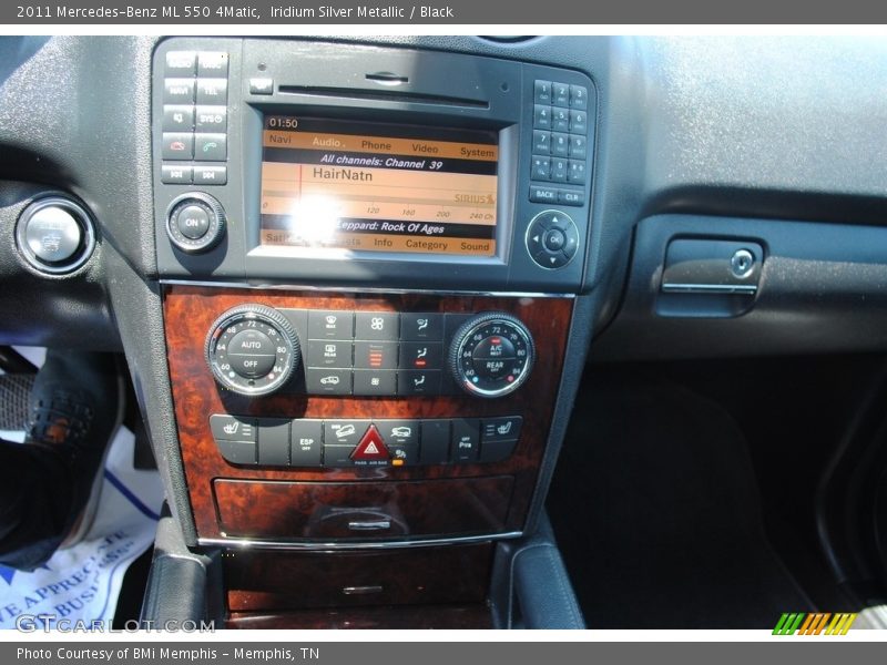 Iridium Silver Metallic / Black 2011 Mercedes-Benz ML 550 4Matic
