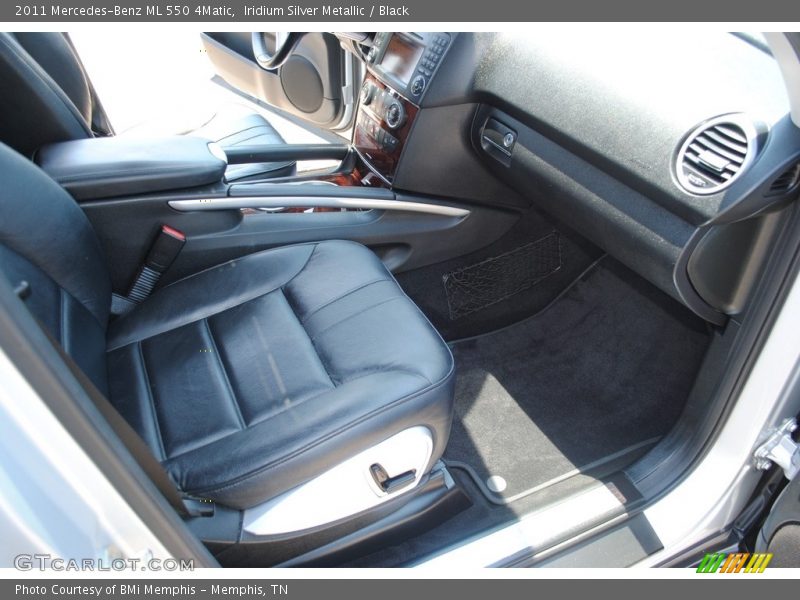 Iridium Silver Metallic / Black 2011 Mercedes-Benz ML 550 4Matic