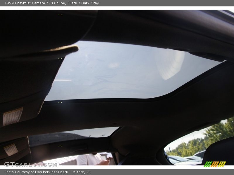 Black / Dark Gray 1999 Chevrolet Camaro Z28 Coupe