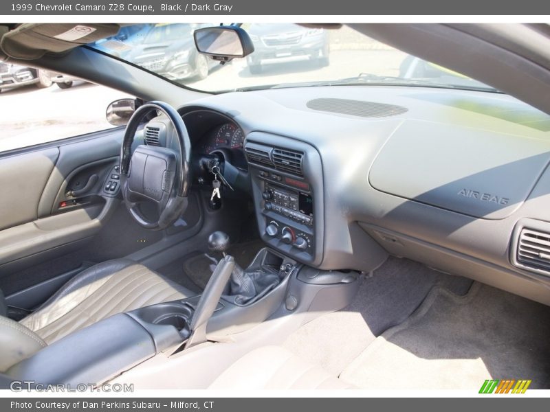 Black / Dark Gray 1999 Chevrolet Camaro Z28 Coupe