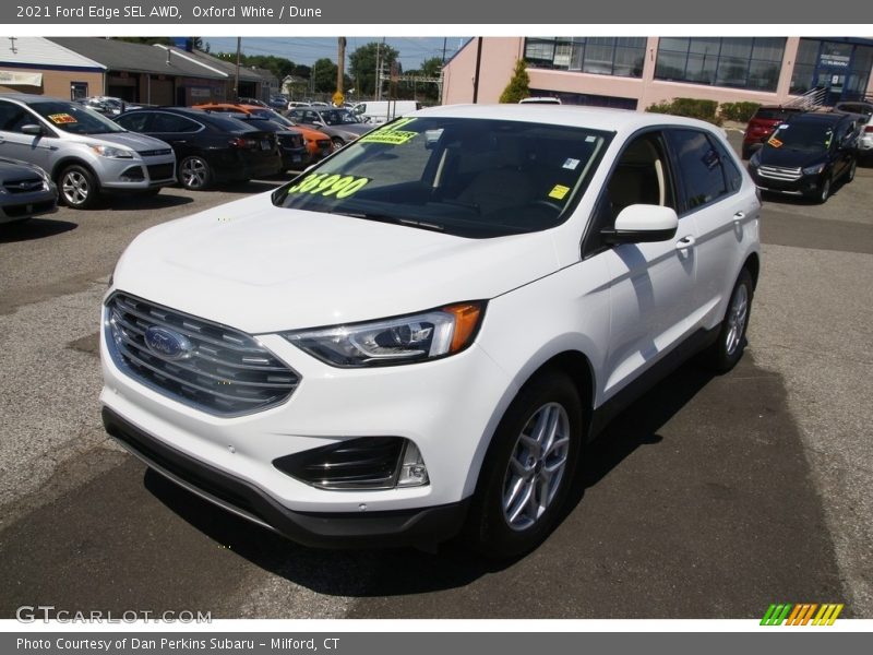 Oxford White / Dune 2021 Ford Edge SEL AWD