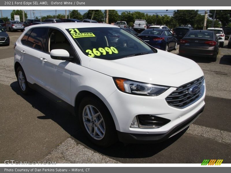 Oxford White / Dune 2021 Ford Edge SEL AWD