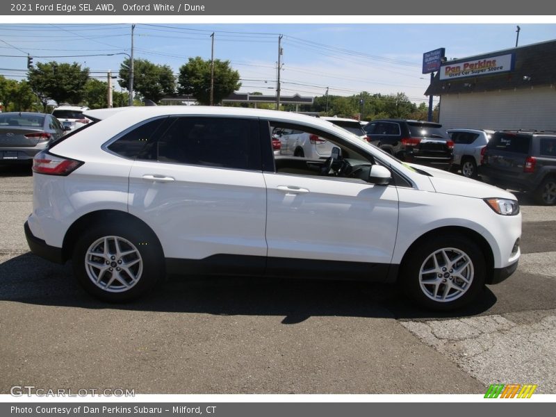 Oxford White / Dune 2021 Ford Edge SEL AWD