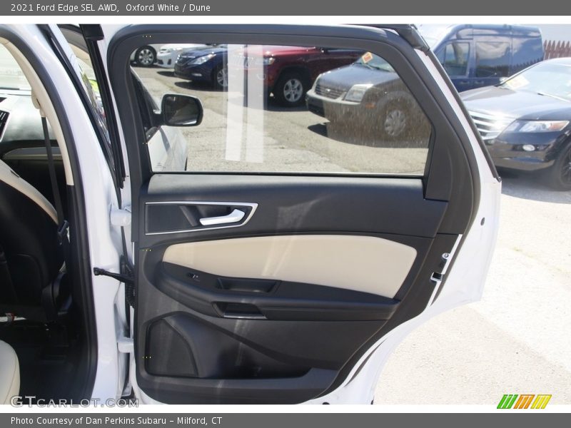 Oxford White / Dune 2021 Ford Edge SEL AWD