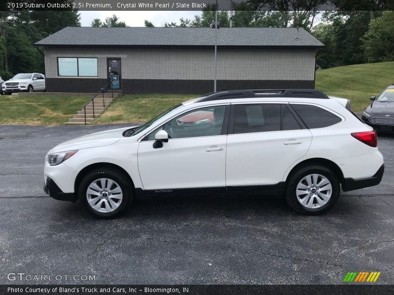 Crystal White Pearl / Slate Black 2019 Subaru Outback 2.5i Premium