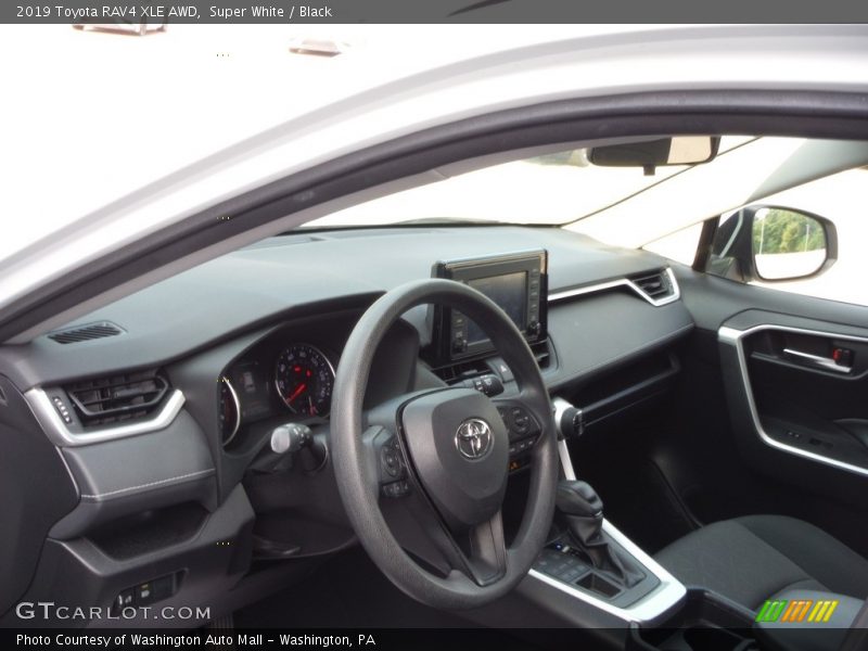 Super White / Black 2019 Toyota RAV4 XLE AWD
