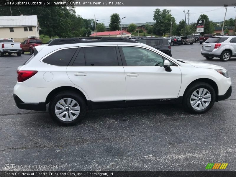 Crystal White Pearl / Slate Black 2019 Subaru Outback 2.5i Premium