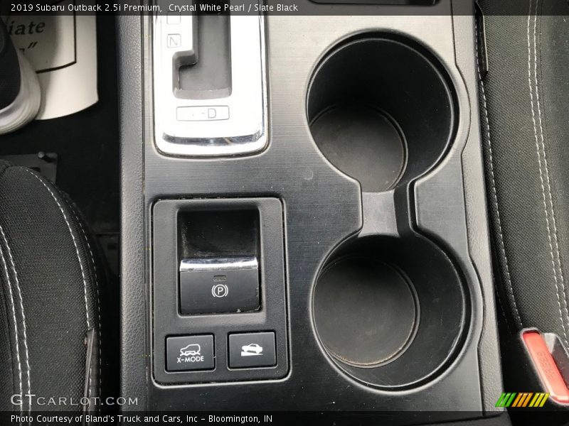 Crystal White Pearl / Slate Black 2019 Subaru Outback 2.5i Premium
