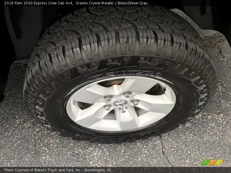 Granite Crystal Metallic / Black/Diesel Gray 2018 Ram 1500 Express Crew Cab 4x4