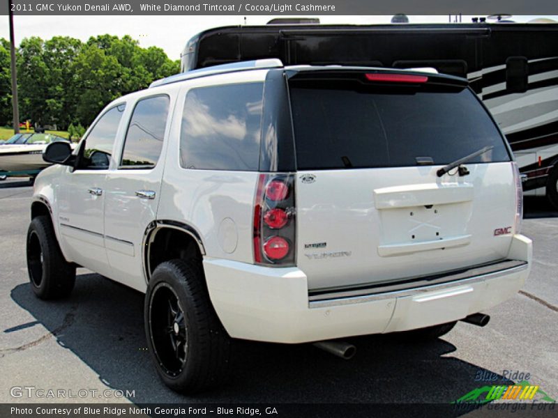 White Diamond Tintcoat / Cocoa/Light Cashmere 2011 GMC Yukon Denali AWD