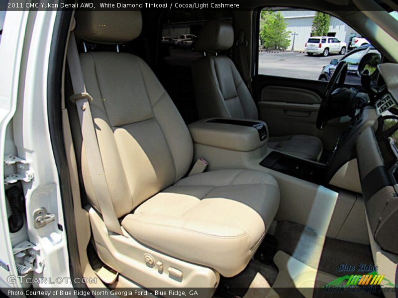 White Diamond Tintcoat / Cocoa/Light Cashmere 2011 GMC Yukon Denali AWD