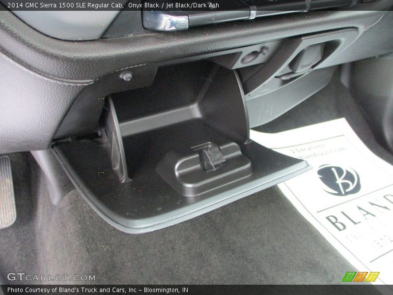 Onyx Black / Jet Black/Dark Ash 2014 GMC Sierra 1500 SLE Regular Cab
