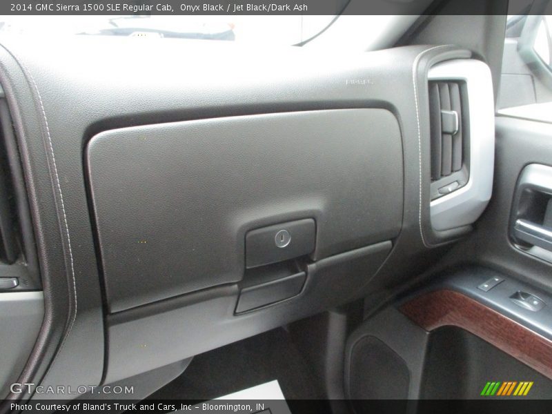 Onyx Black / Jet Black/Dark Ash 2014 GMC Sierra 1500 SLE Regular Cab